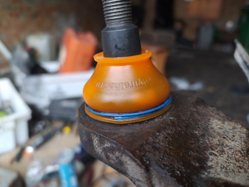 Ball-joint dust boot, front suspension, control arm