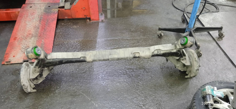 Beam silent block, rear suspension, press-fitted